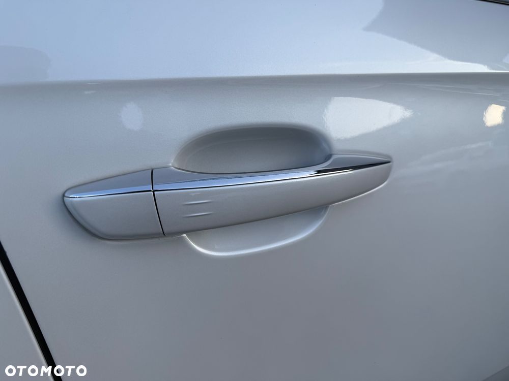 DS Automobiles DS 7 Crossback 1.6 PureTech Performance Line + - 13