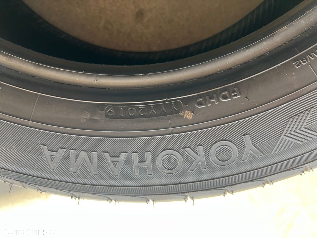 vând 4 anvelope 225/60/18 Yokohama de vară ca noi - 7