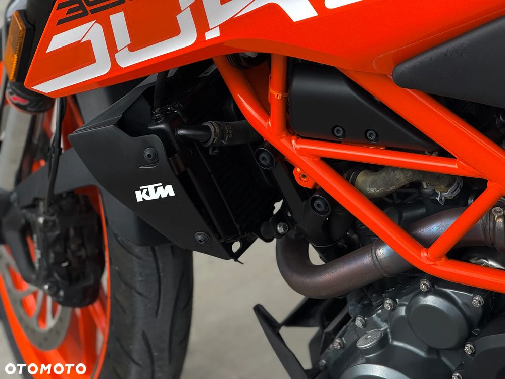 KTM Duke - 15