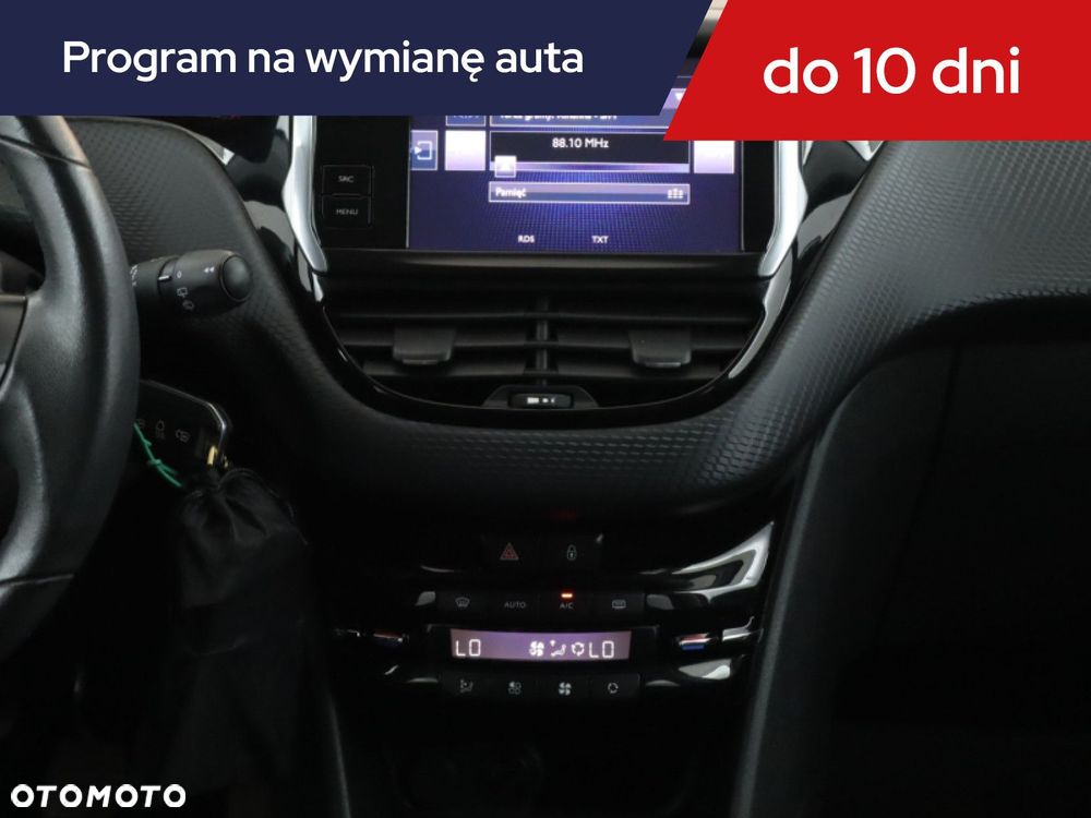 Peugeot 2008 - 14