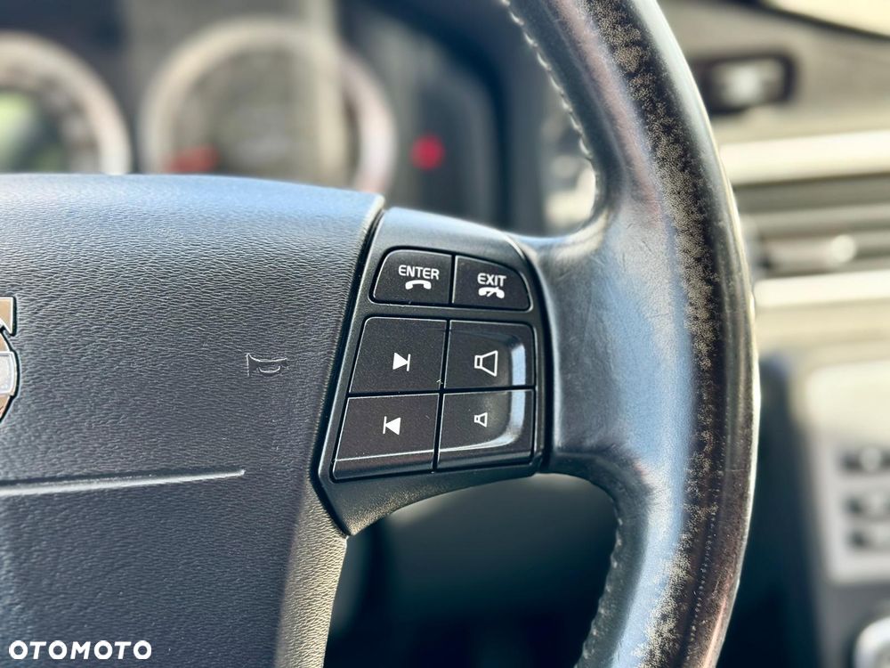 Volvo V70 2.5T Summum - 30