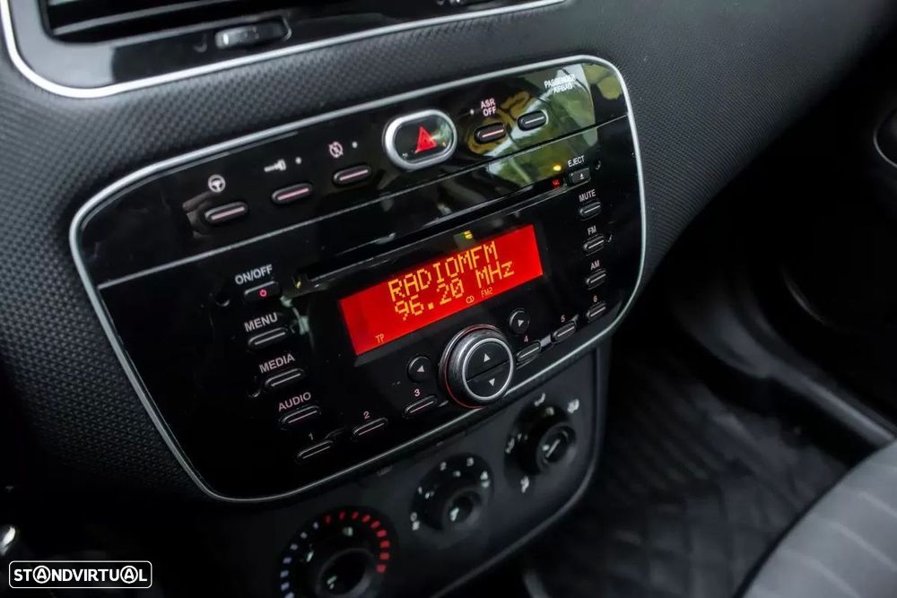 Fiat Punto 1.3 M-Jet Easy S&S - 18