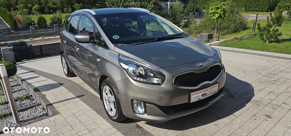 Kia Carens 1.6 GDI L 7os EU6 - 10