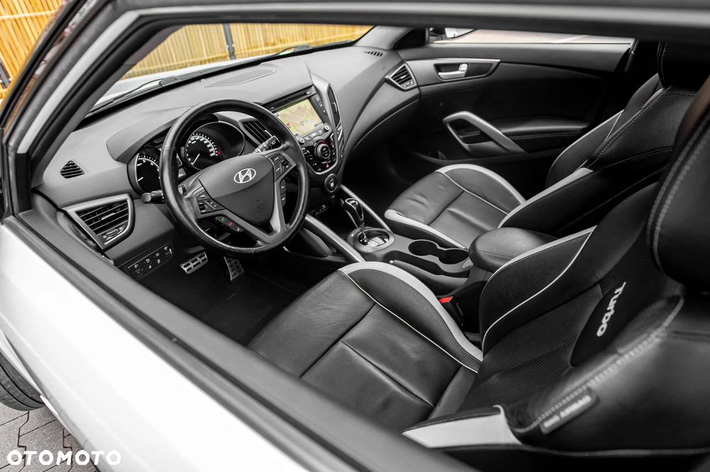 Hyundai Veloster 1.6 Turbo Automatik Premium - 20