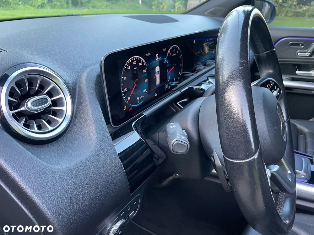 Mercedes-Benz GLA 250 8G-DCT Progressive - 21