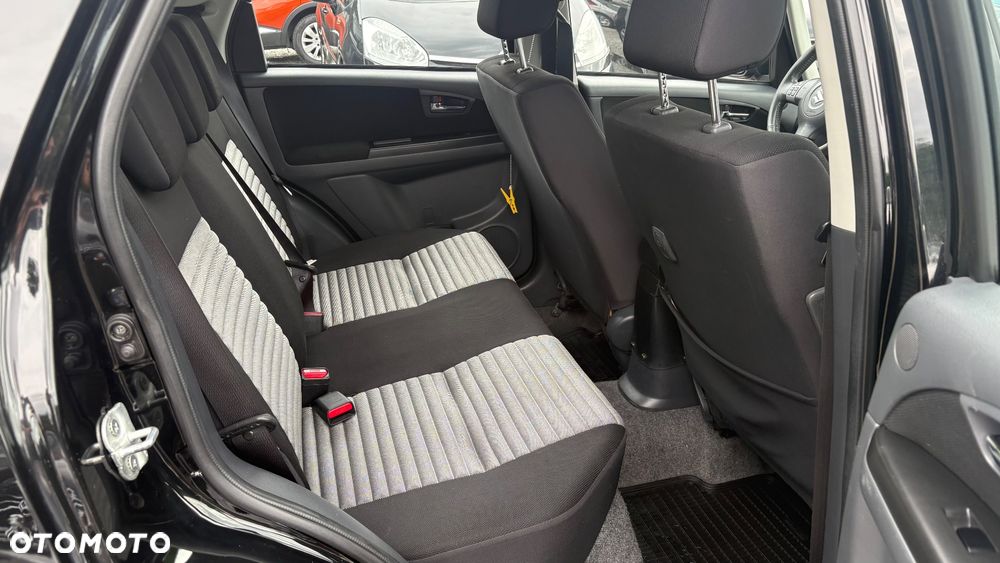 Suzuki SX4 1.6 Comfort - 11