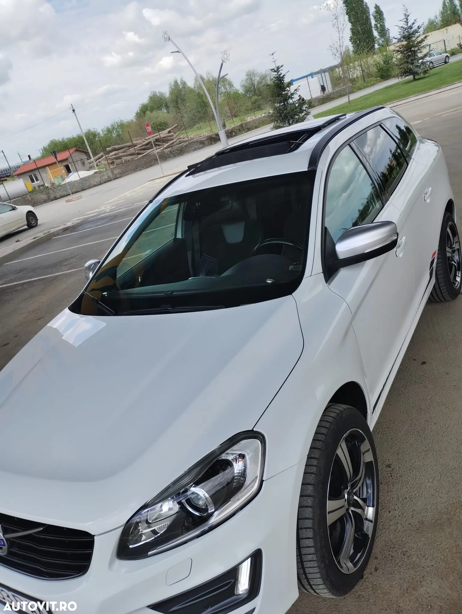Volvo XC 60 - 8