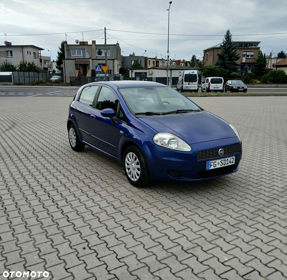 Fiat Grande Punto - 2