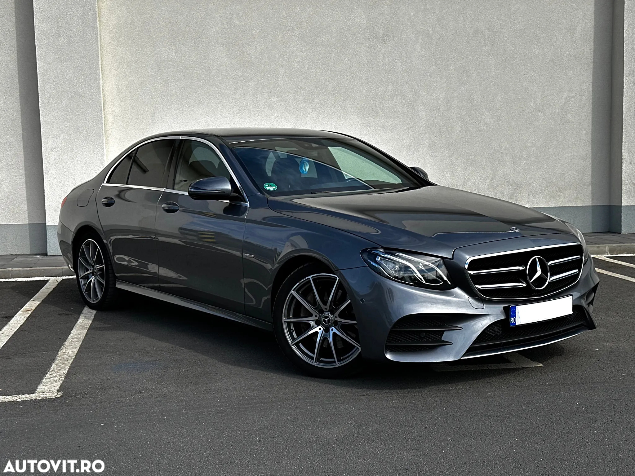 Mercedes-Benz E - 2