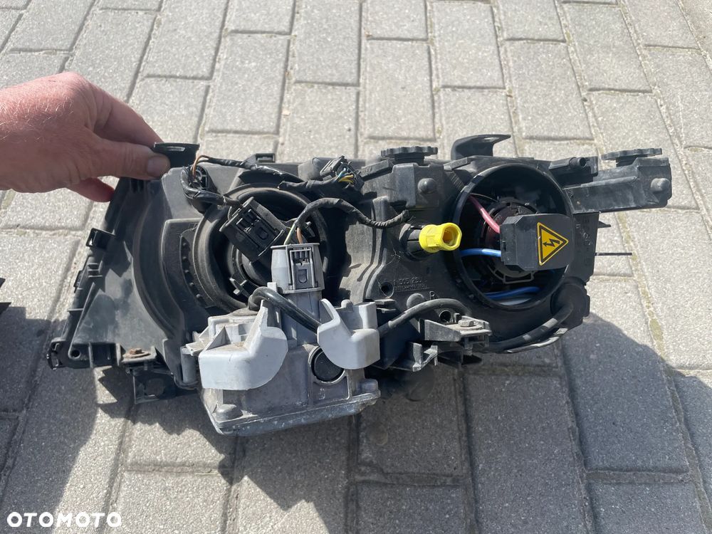 XENON LAMPA LEWA PRAWA PRZÓD REFLEKTOR BMW E46 - 7