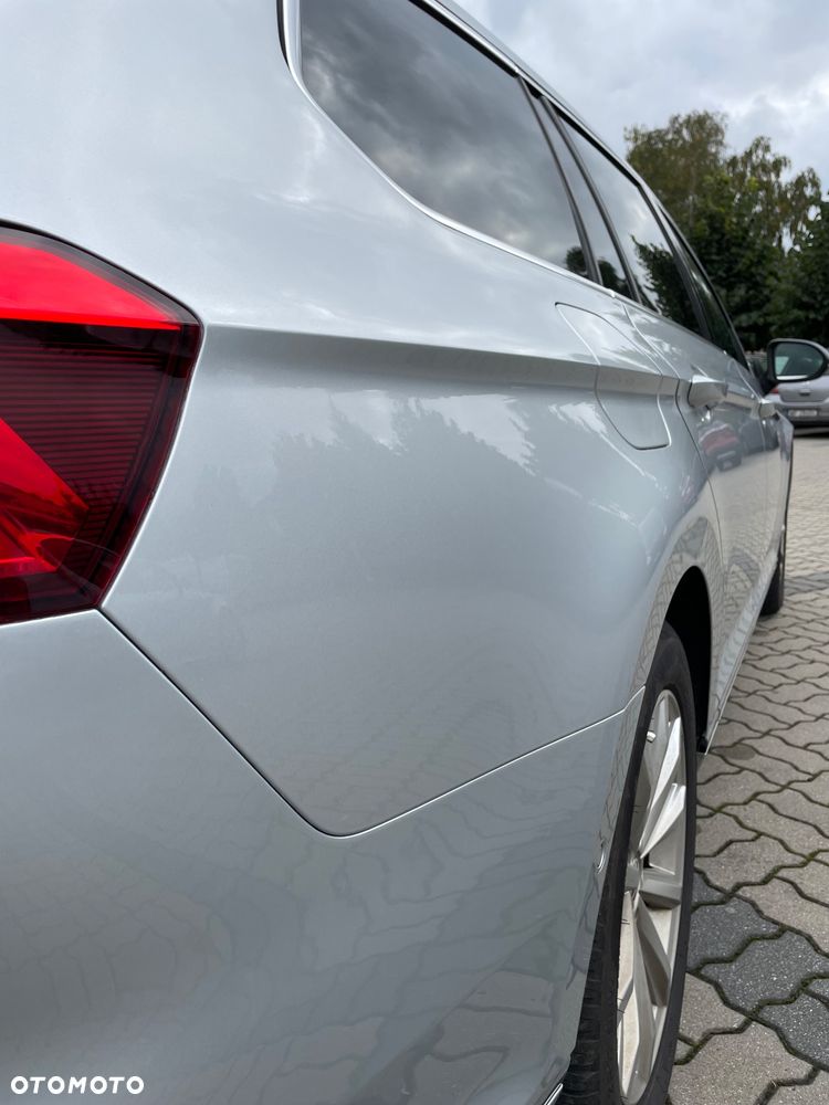 Volkswagen Passat Variant 2.0 TDI SCR DSG Highline - 12