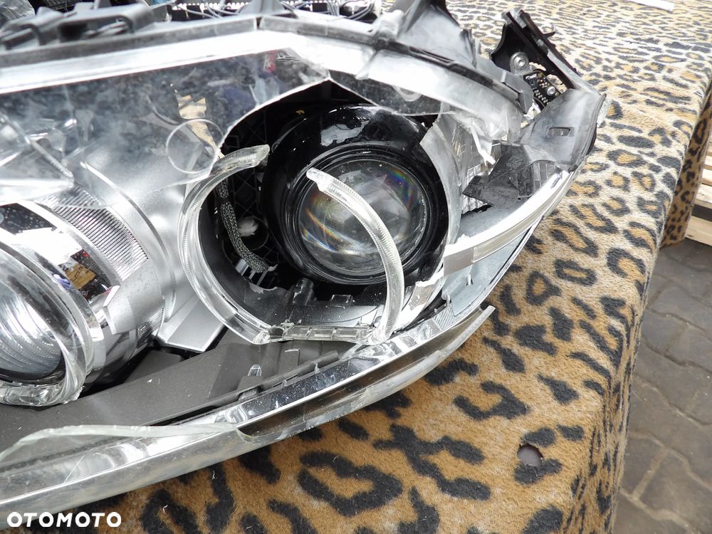 BMW - F10 - XENON - LIFT - SKRĘTNA - PRAWA LAMPA PRZEDNIA - ROZBITE SZKŁO - EUROPA - 7378518 - 3