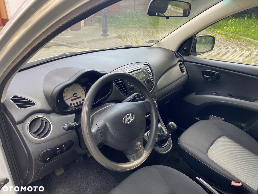 Hyundai i10 1.1 Edition 20 - 9