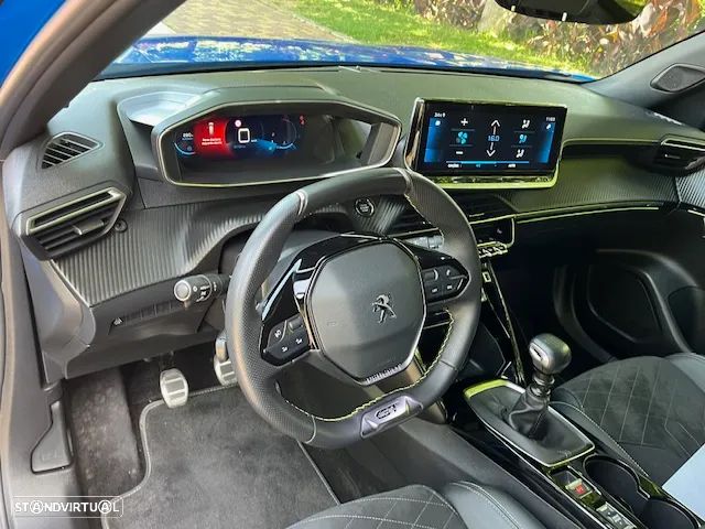 Peugeot 2008 1.2 PureTech GT - 15