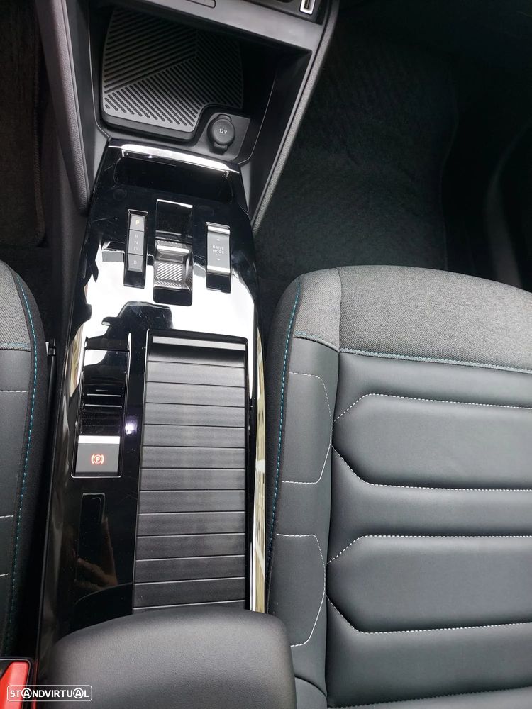 Citroën e-C4 X MAX - 8