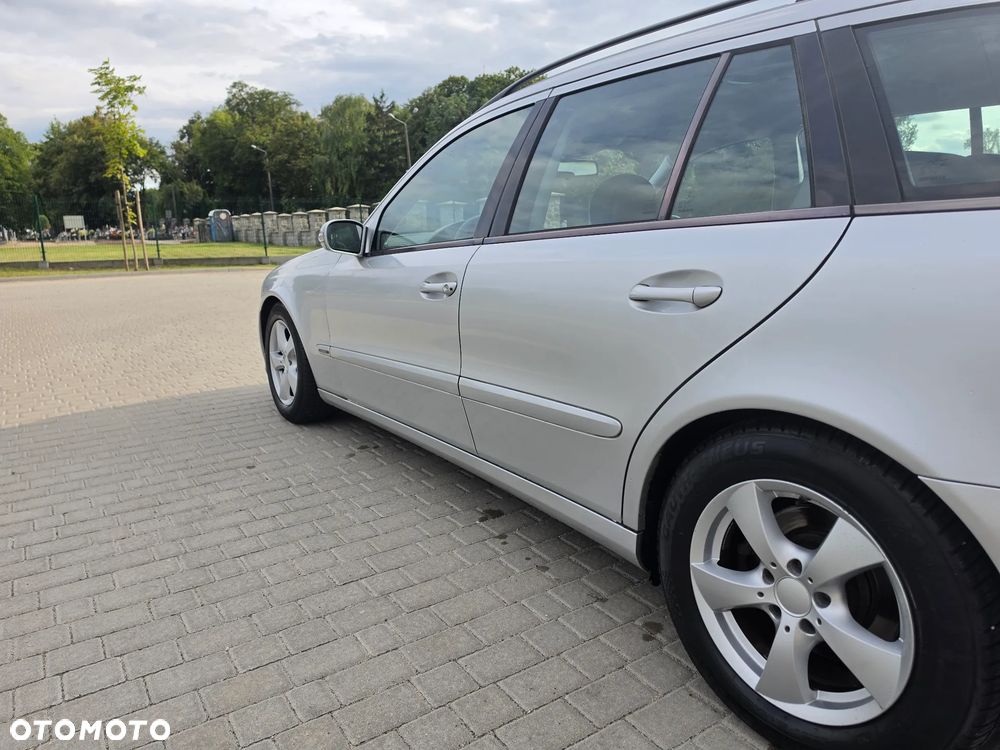 Mercedes-Benz Klasa E 320 CDI Classic DPF - 8