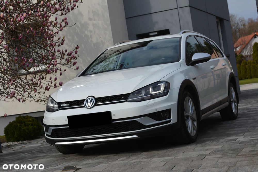 Volkswagen Golf Alltrack 2.0 TDI 4Motion BlueMotion Technol - 3