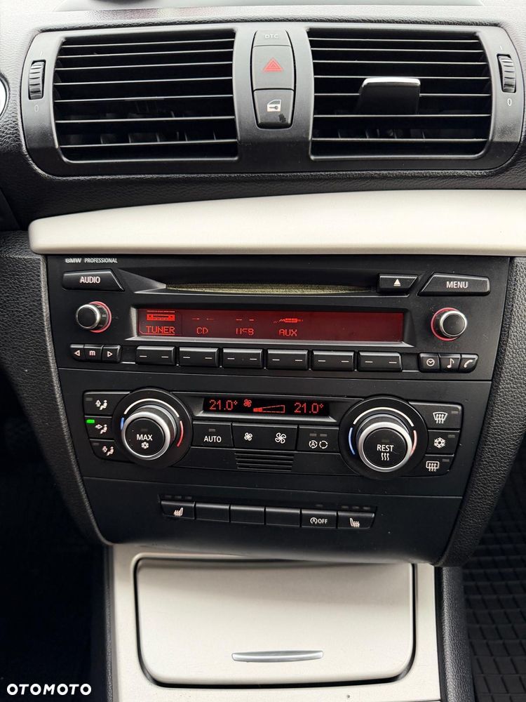 BMW Seria 1 116d DPF Edition Lifestyle - 16