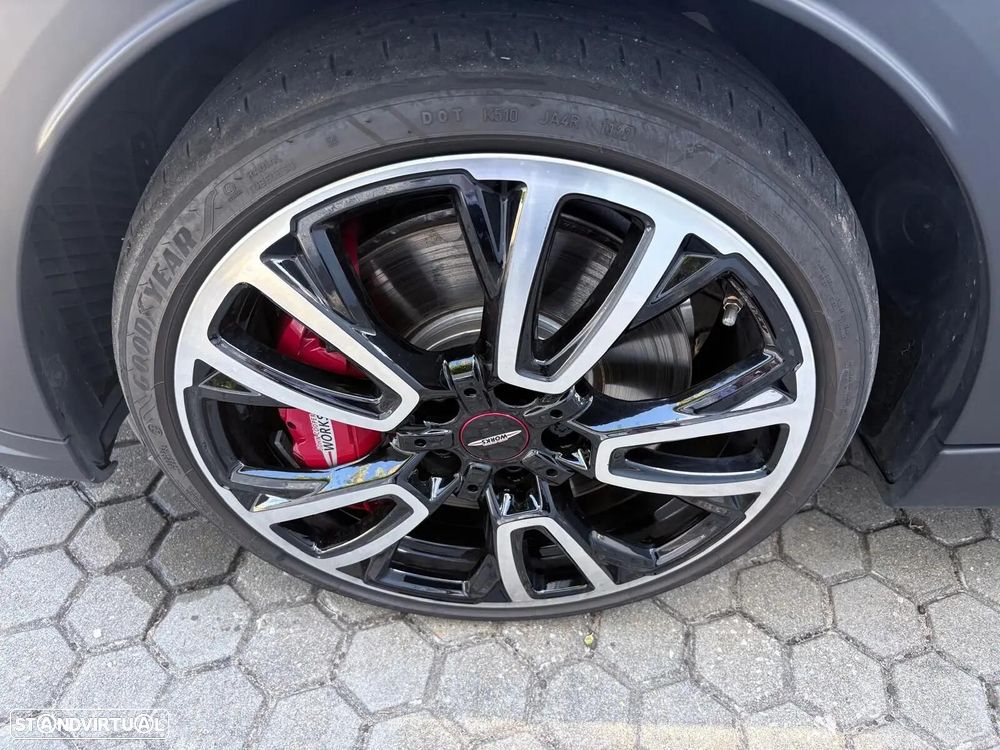 MINI 3 Portas John Cooper Works Auto Desportiva - 12