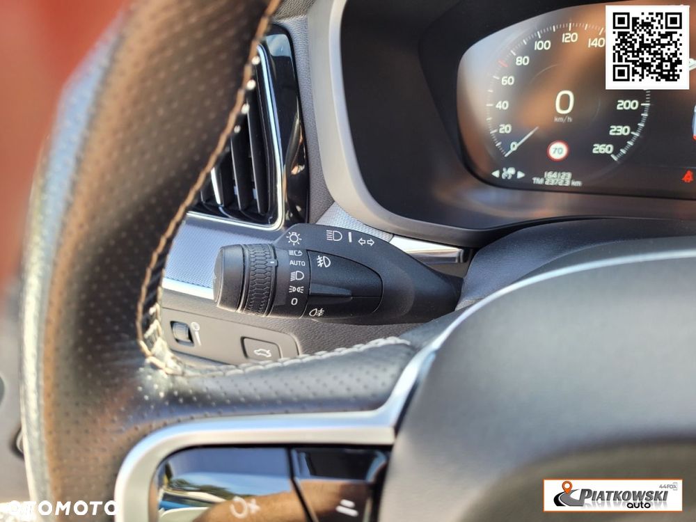 Volvo XC 60 D4 AWD R-Design - 35