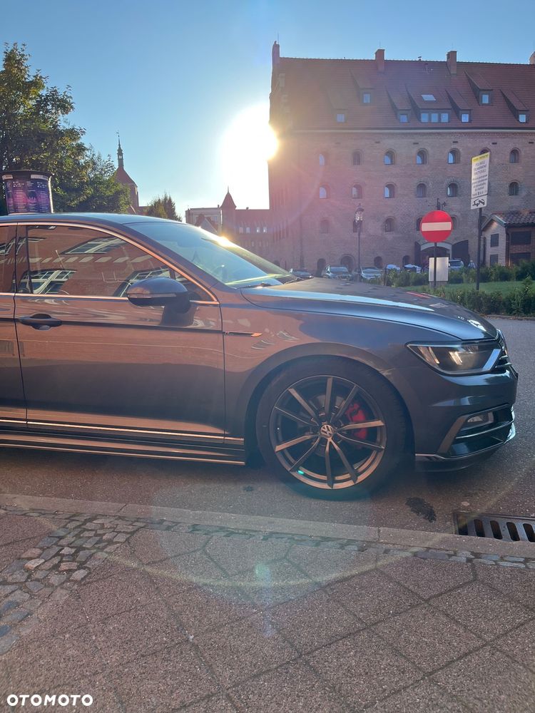 Volkswagen Passat - 17