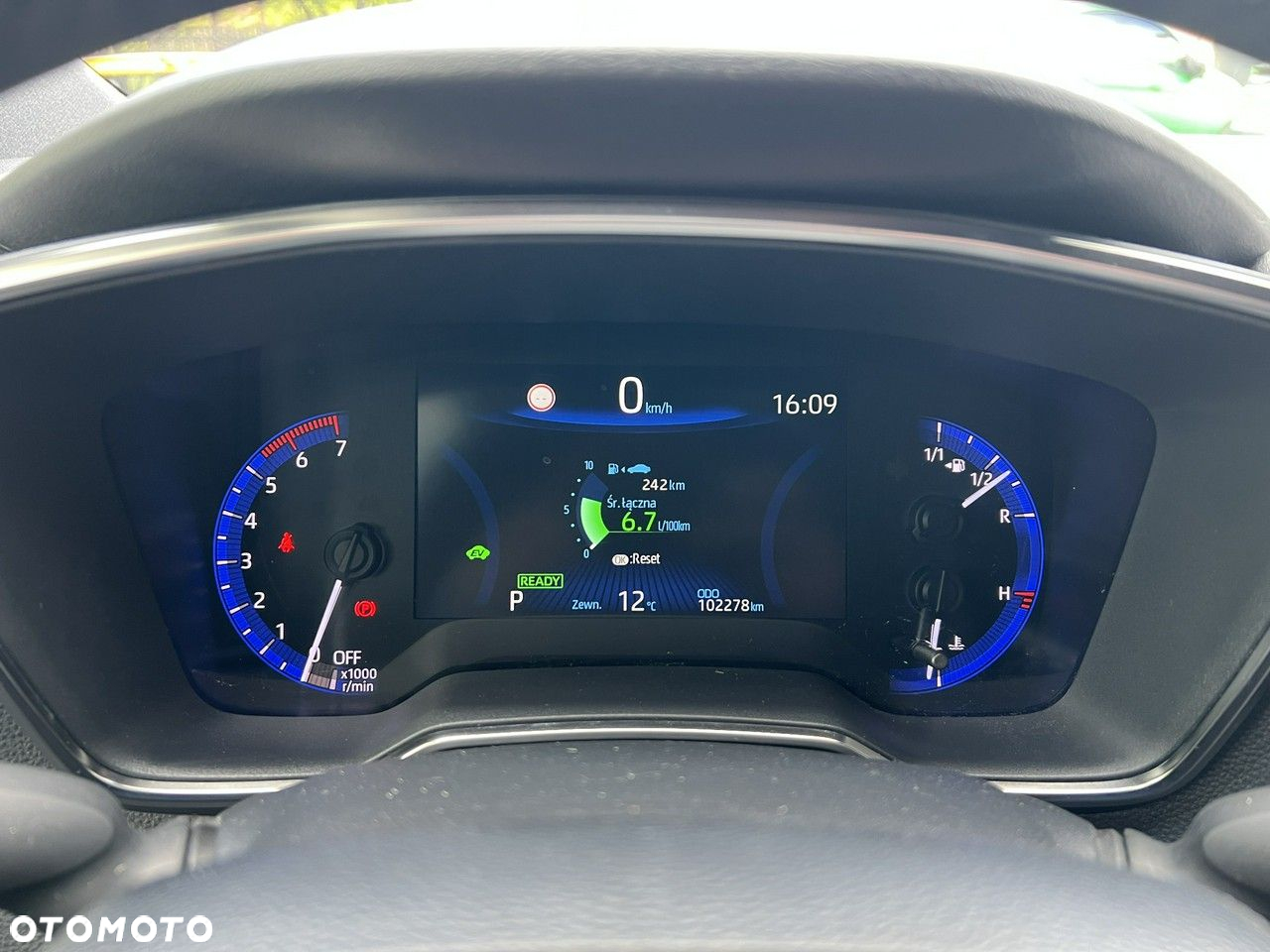 Toyota Corolla - 26