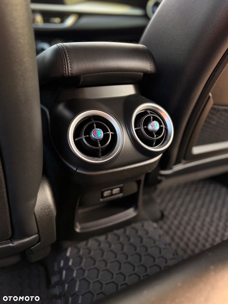 Alfa Romeo Stelvio 2.0 Turbo First Edition Q4 - 23