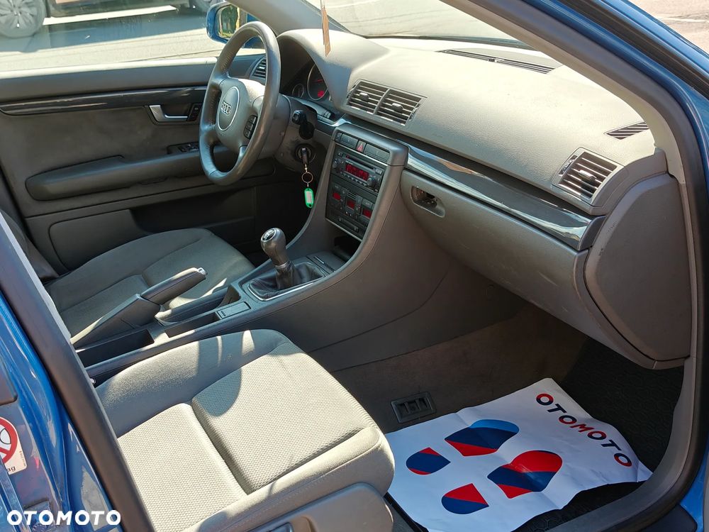 Audi A4 Limousine 2 - 7