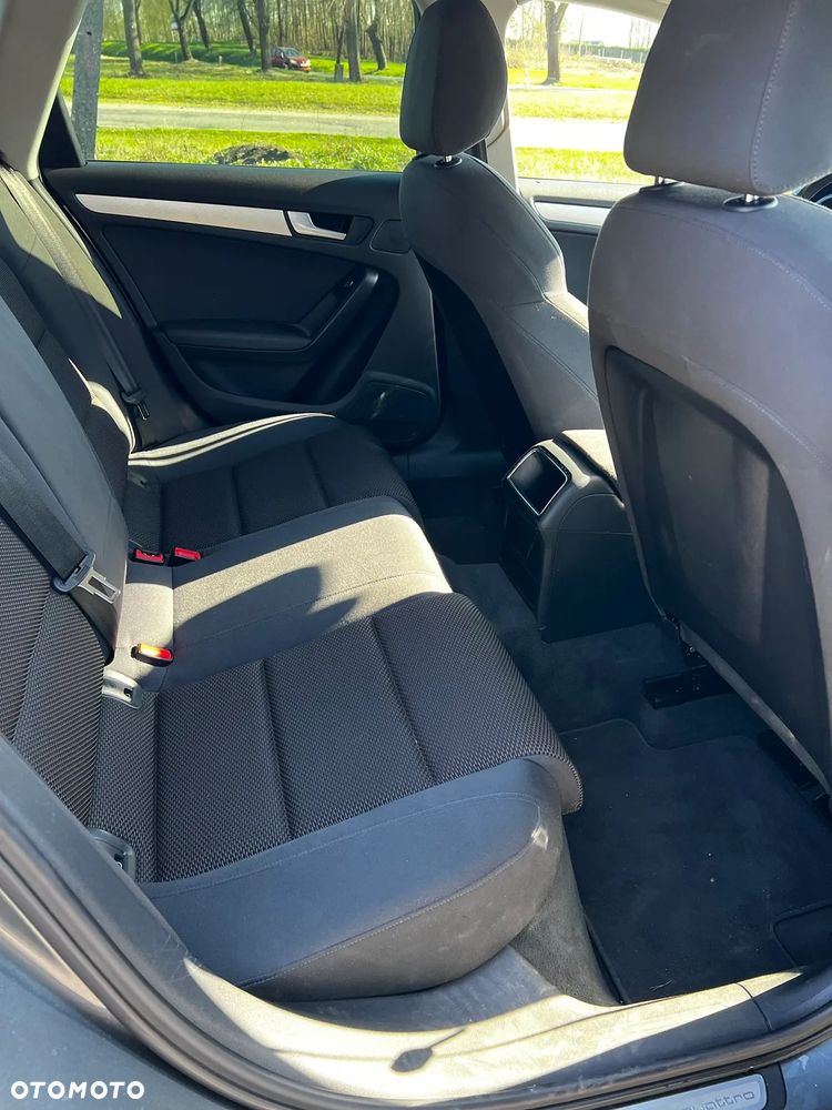 Audi A4 Allroad - 16