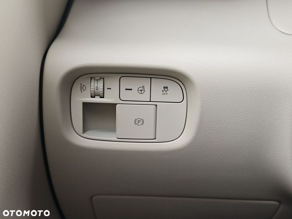 Hyundai Inster - 16