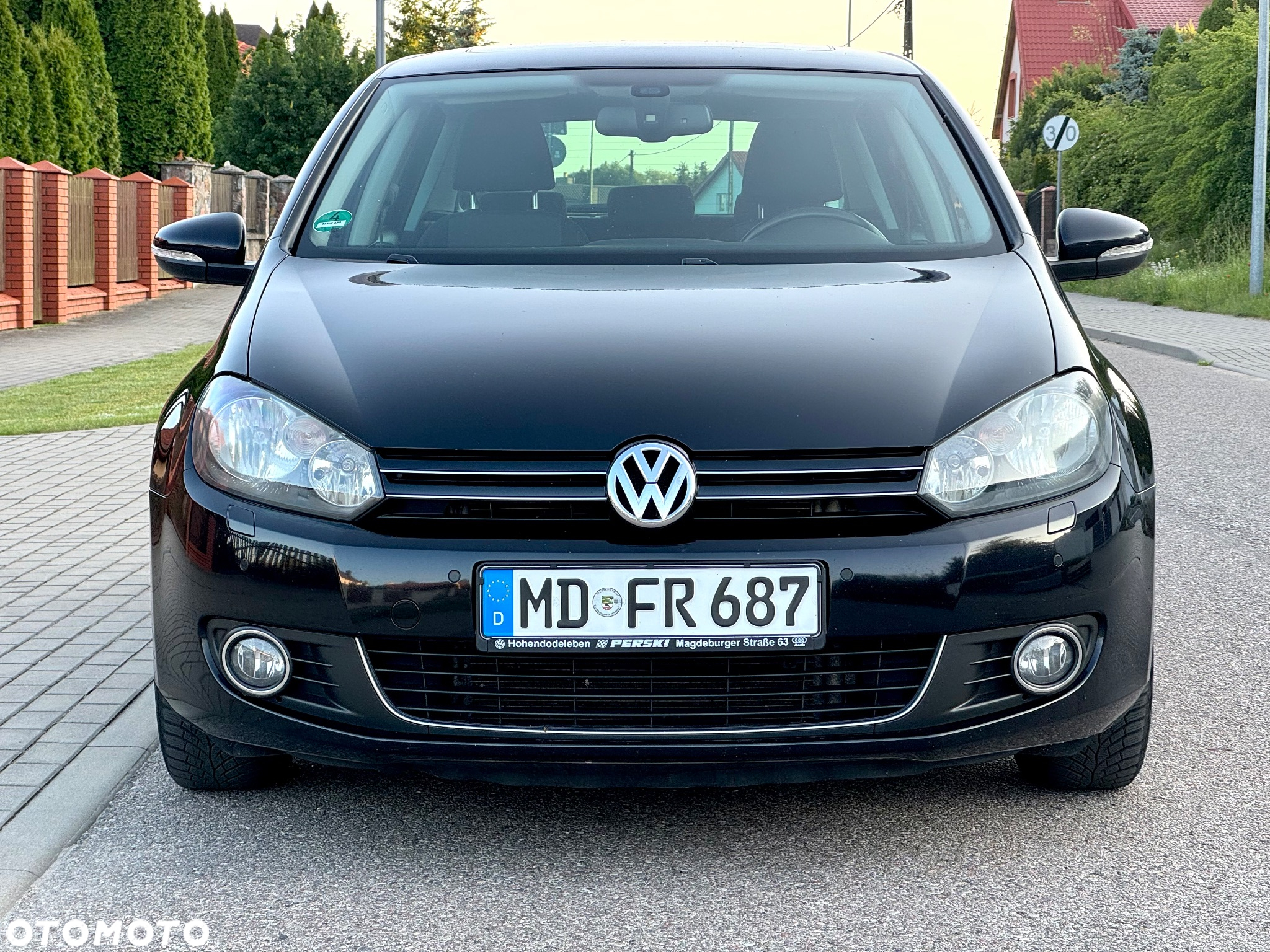 Volkswagen Golf VI 2.0 TDI Comfortline DSG - 4