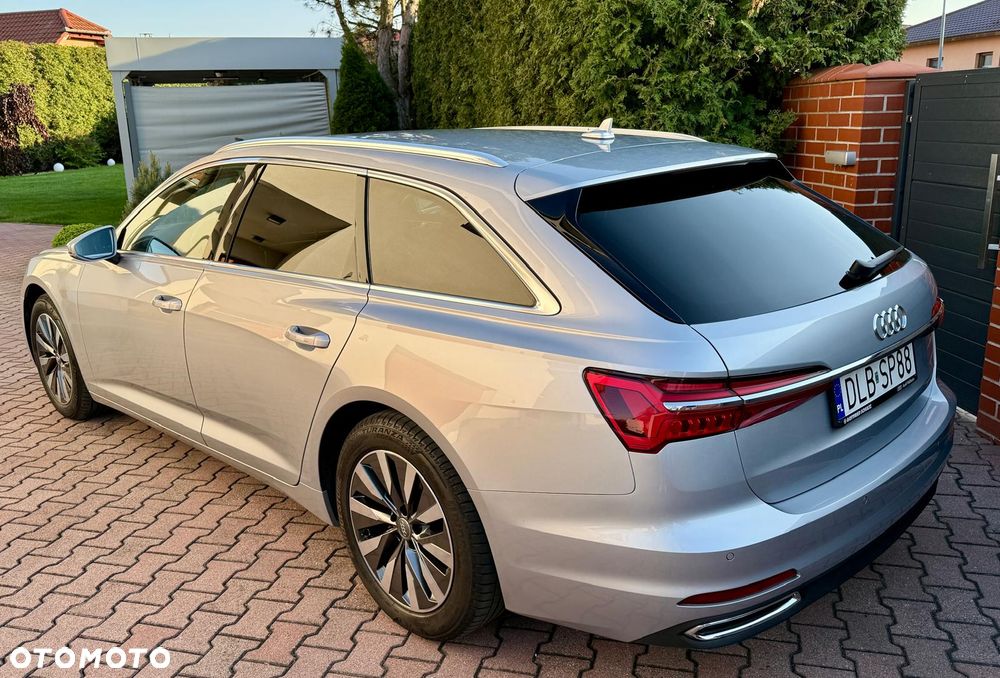 Audi A6 Avant - 16