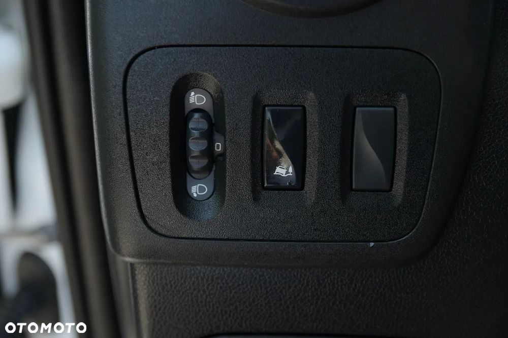 Renault MASTER 2.3 dCi 125KM * NISKI PRZEBIEG: 124000km * JAK NOWY! - 30