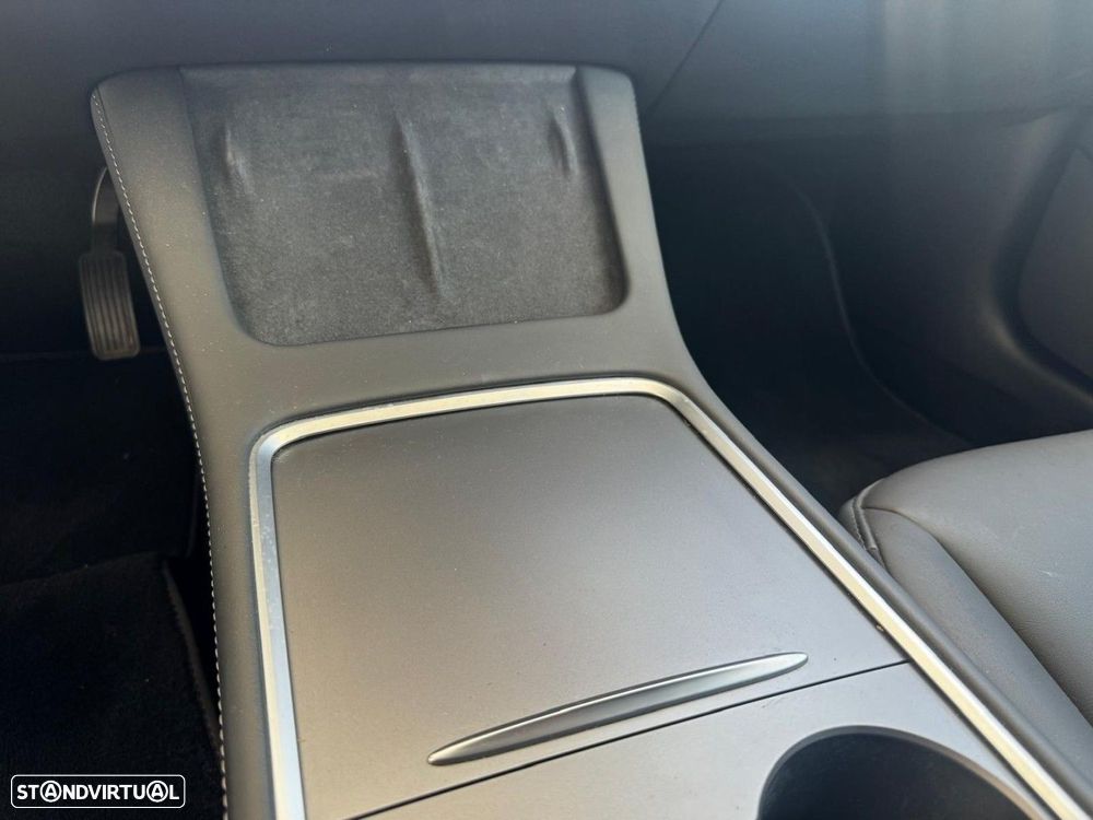 Tesla Model 3 Standard Range Plus RWD - 14
