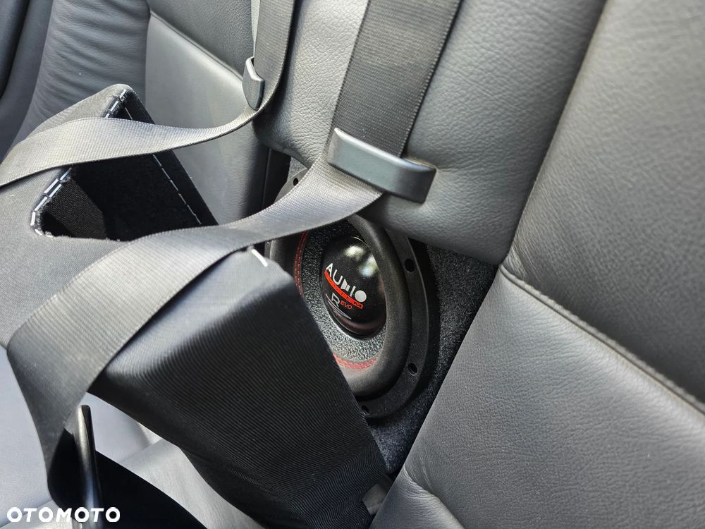 BMW Seria 3 - 24