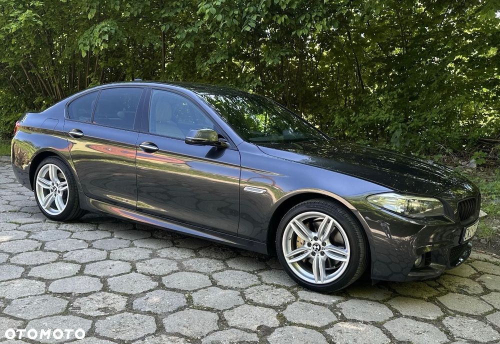 BMW Seria 5 525d xDrive Modern Line - 1