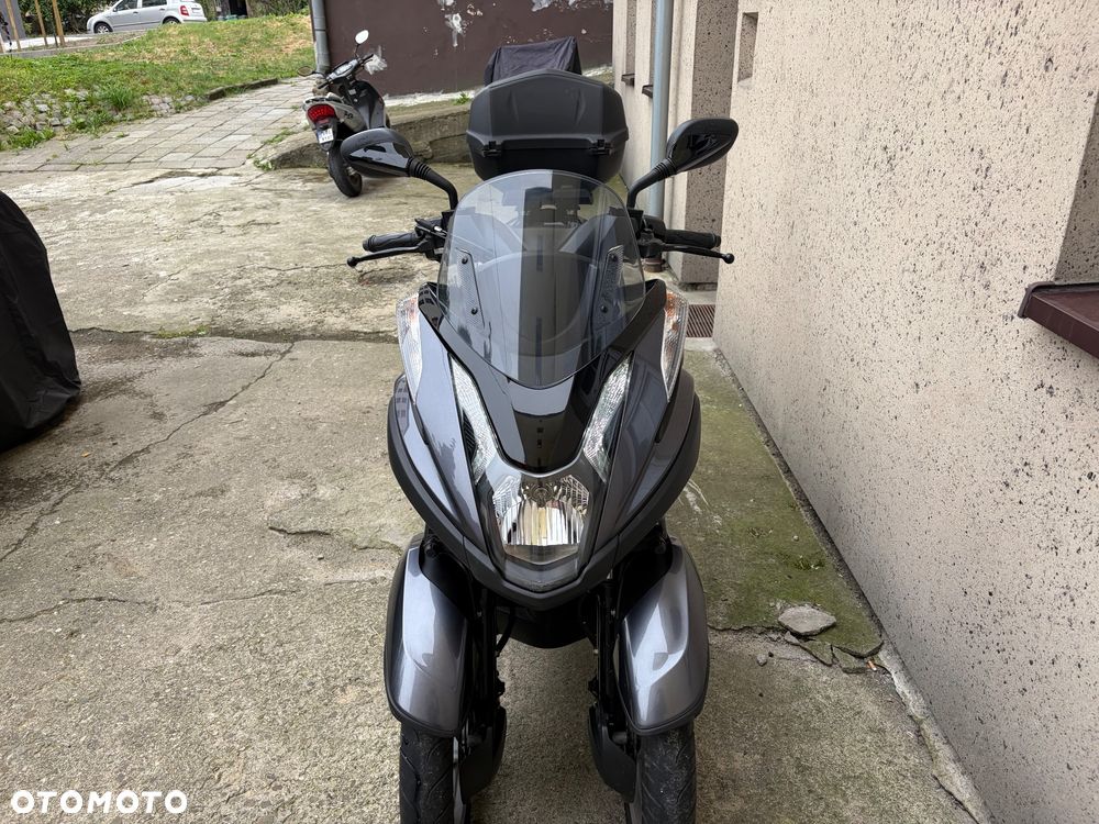 Yamaha Tricity - 5