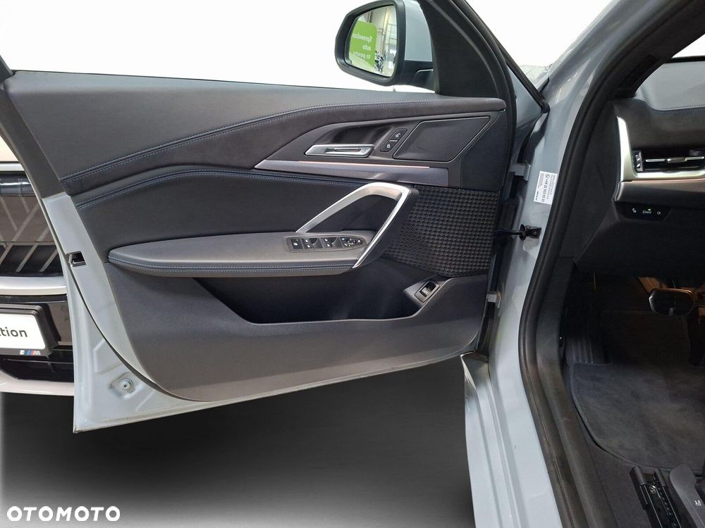 BMW X2 - 12