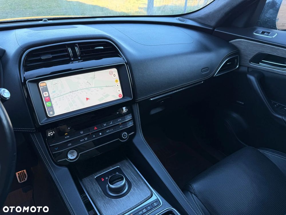 Jaguar F-Pace 3.0 V6 AWD S - 14