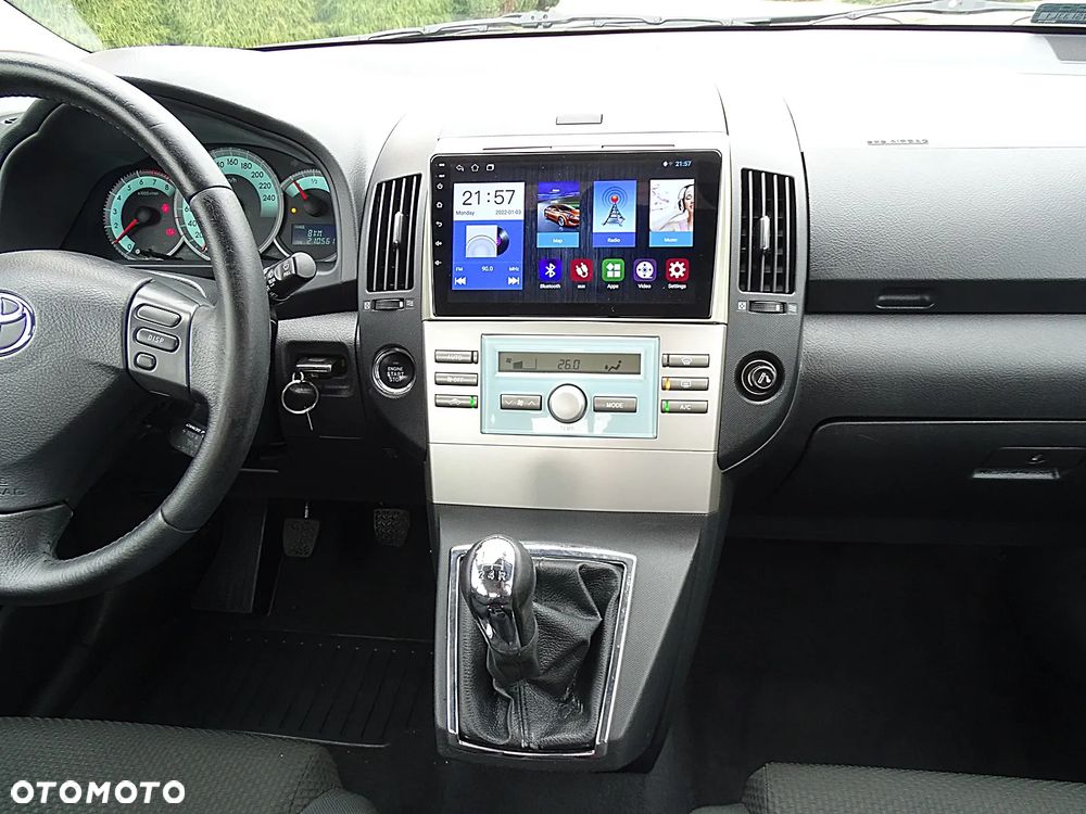 Toyota Corolla Verso 1.8 Prestige 7os - 37