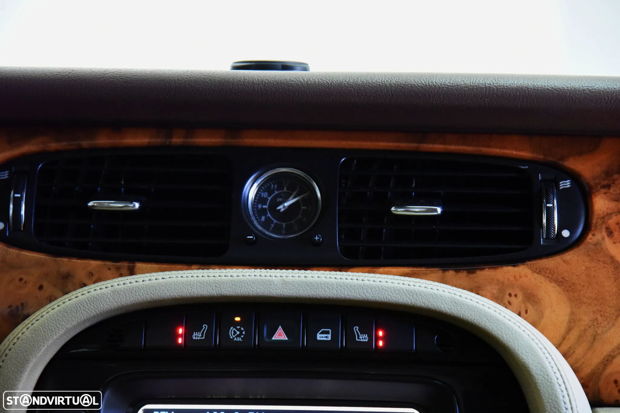 Jaguar XJ XJ6 2.7 D V6 Executive - 17