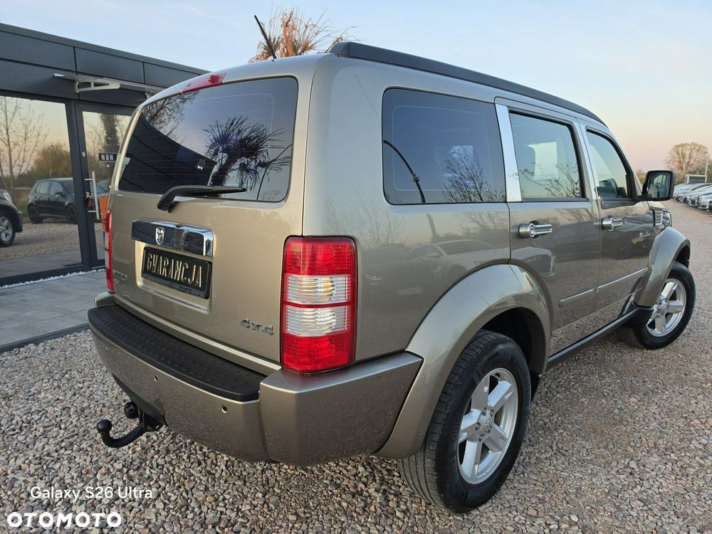 Dodge Nitro - 19