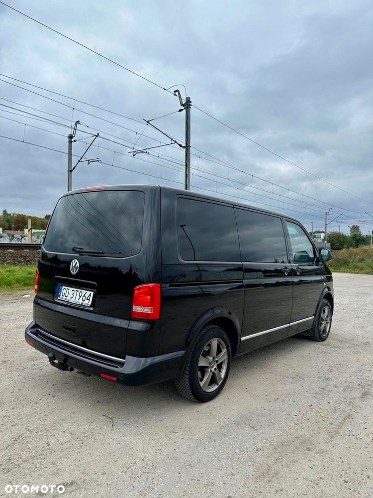 Volkswagen Multivan - 5