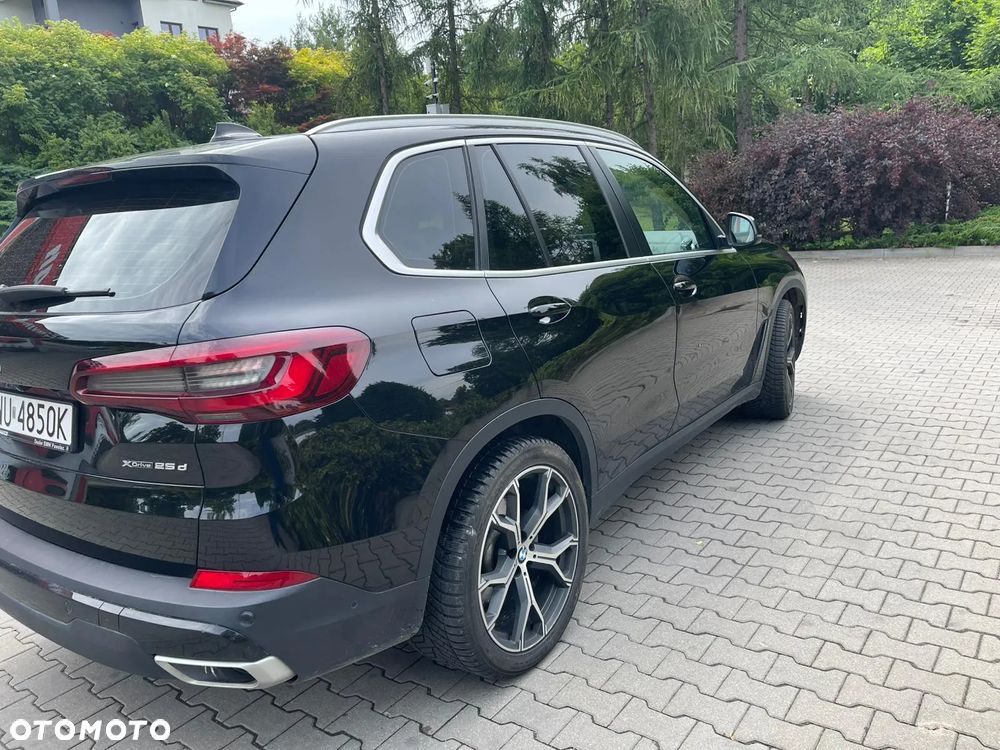 BMW X5 xDrive25d - 8