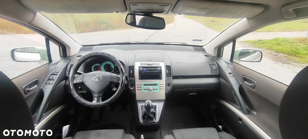 Toyota Corolla Verso 2.0 D-4D Sol - 6