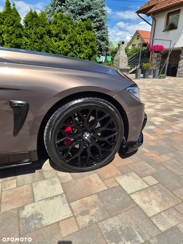 BMW Seria 3 328i - 15