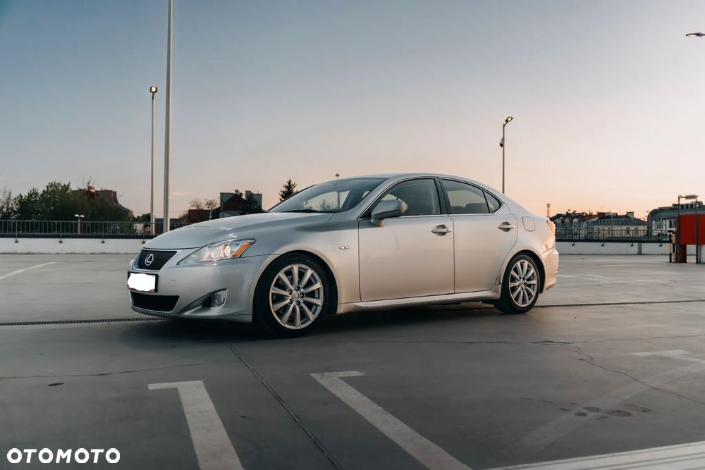 Lexus IS 250 Elegance - 10