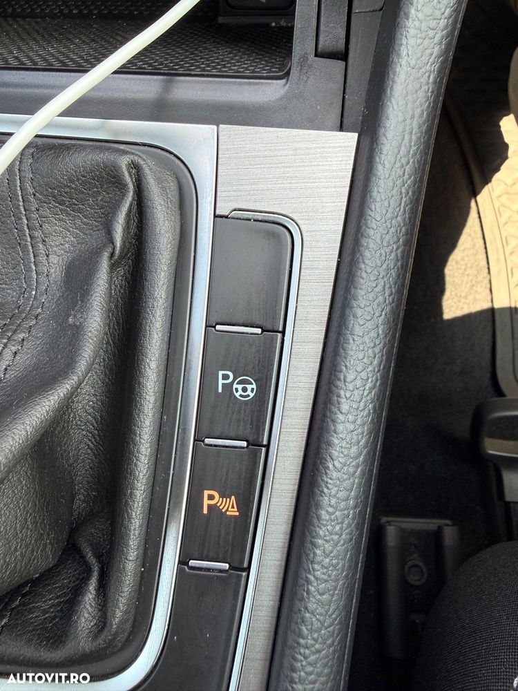 Volkswagen Golf 1.2 TSI DSG Comfortline - 15