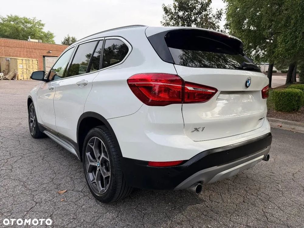 BMW X1 - 6