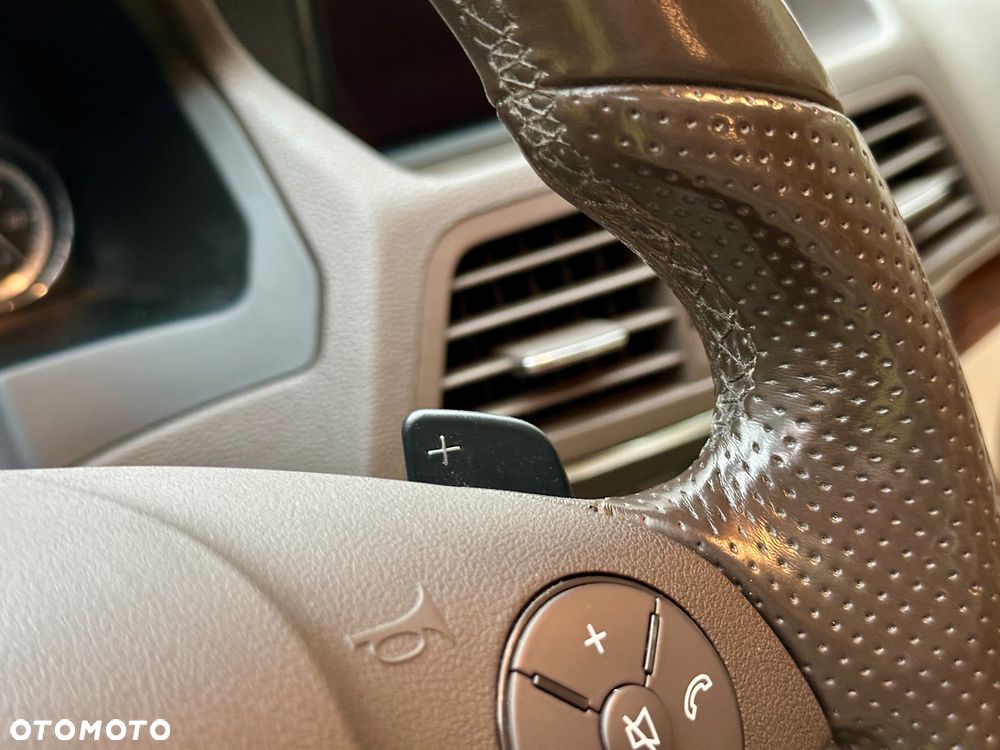 Mercedes-Benz Klasa E 500 7G-TRONIC Avantgarde - 38